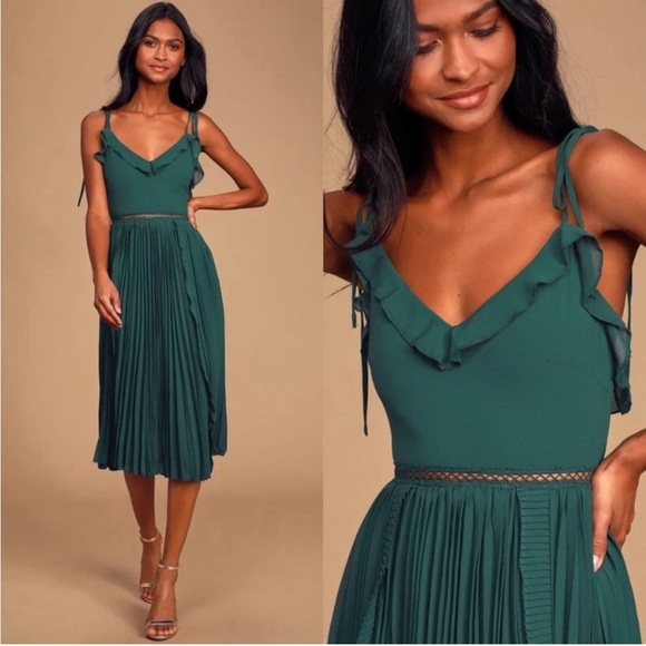 Lulu’s Emerald Green - Picture 3 of 14